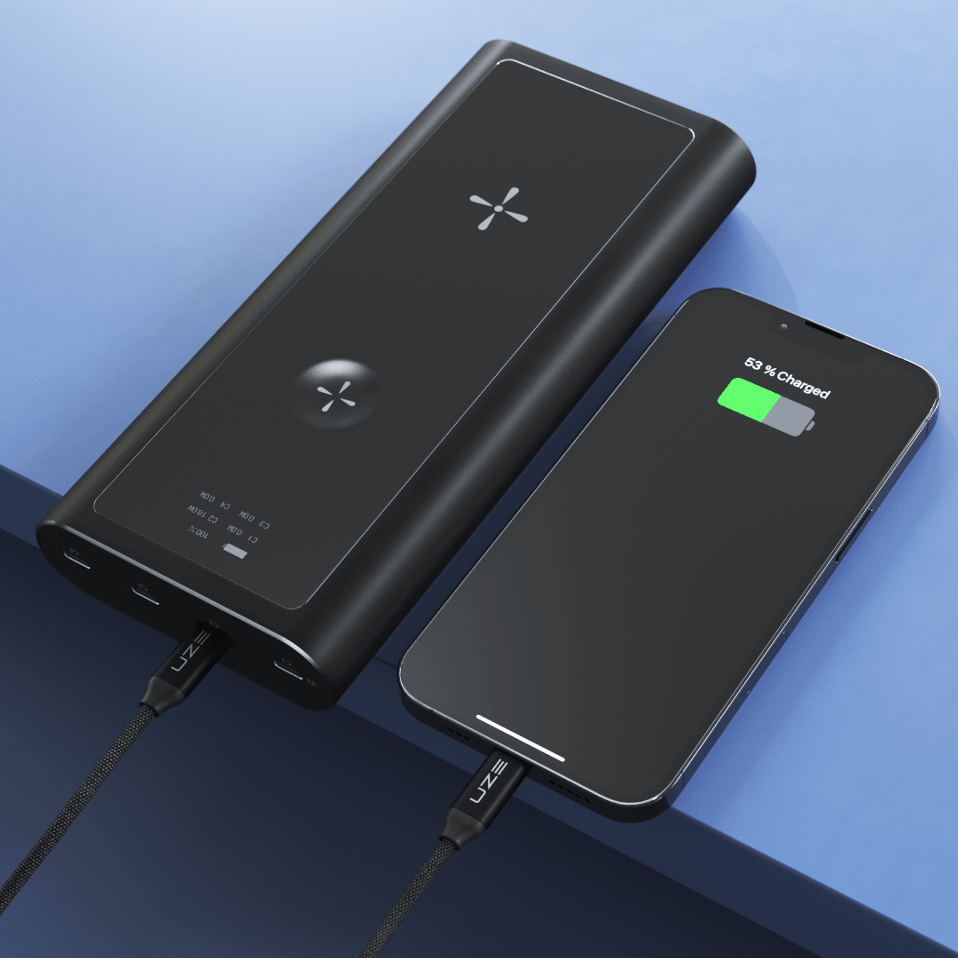 BOLD 2 - Fast charging 290W power bank with Qi2 wireless - UZE
